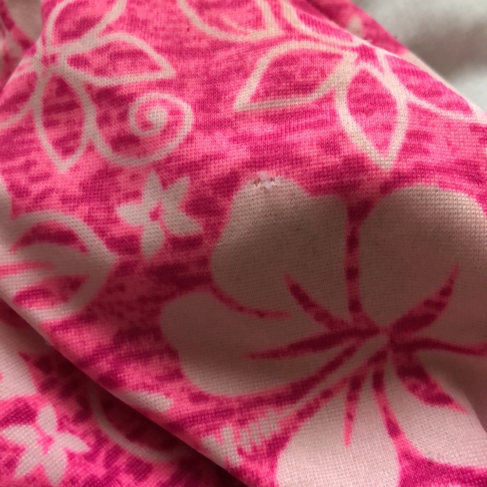 Sizzle Beach Pink Hawaiian Print Bikini Top - Picture 8 of 9